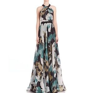 Carmen Marc Valvo
Embellished Floral Silk Gown